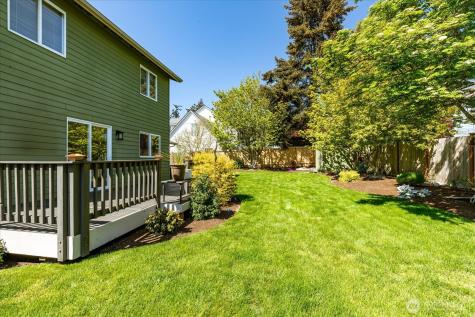 726 SW Puffin Street Oak Harbor WA 98277