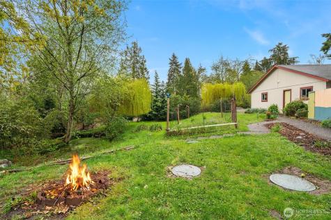25123 120th Avenue SW Vashon WA 98070