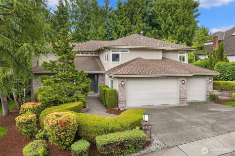 5889 NW Lac Leman Drive Issaquah WA 98027
