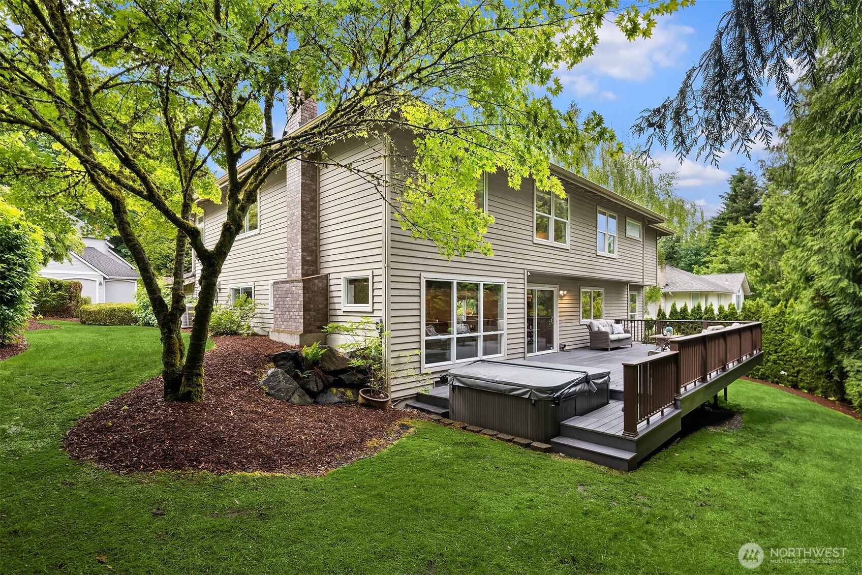 5889 NW Lac Leman Drive Issaquah WA 98027