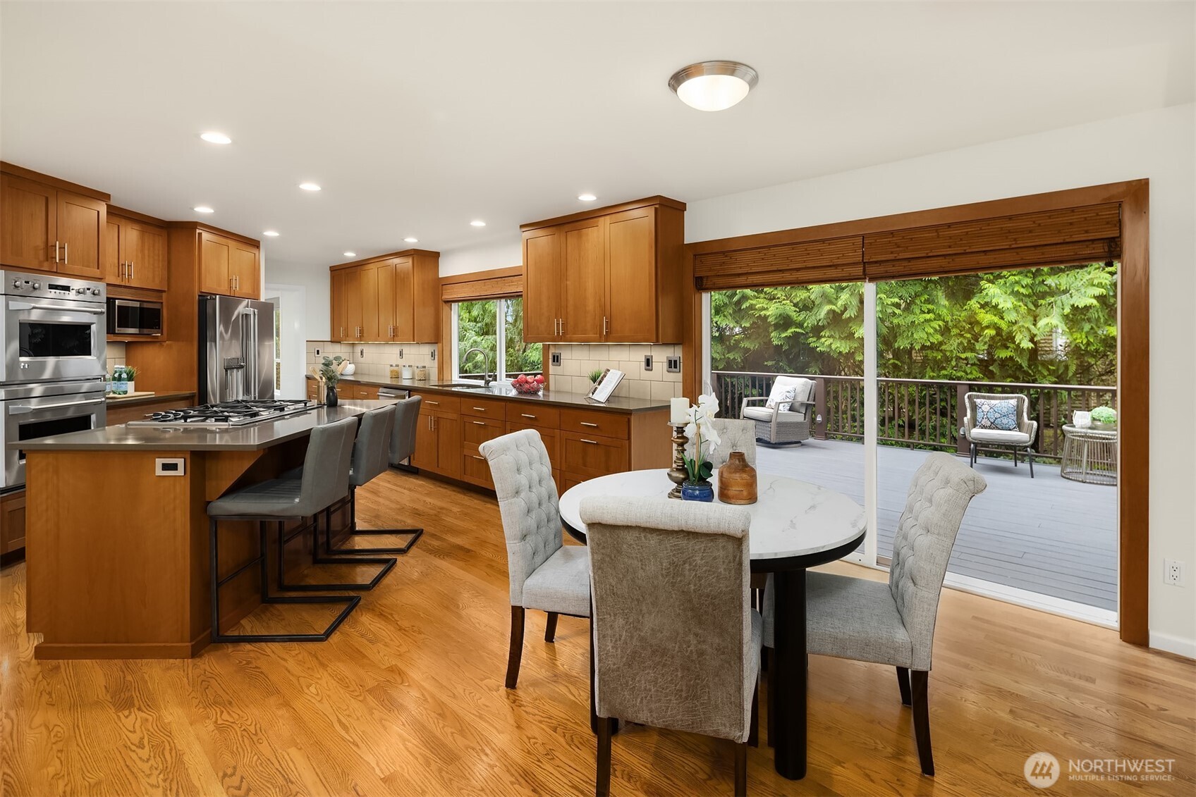 5889 NW Lac Leman Drive Issaquah WA 98027