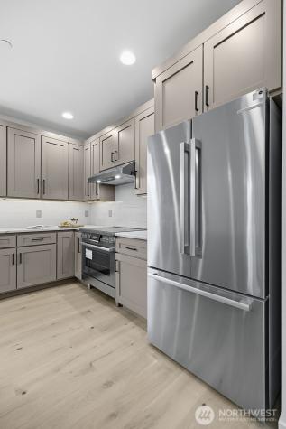 23706 84th Avenue W Edmonds WA 98026