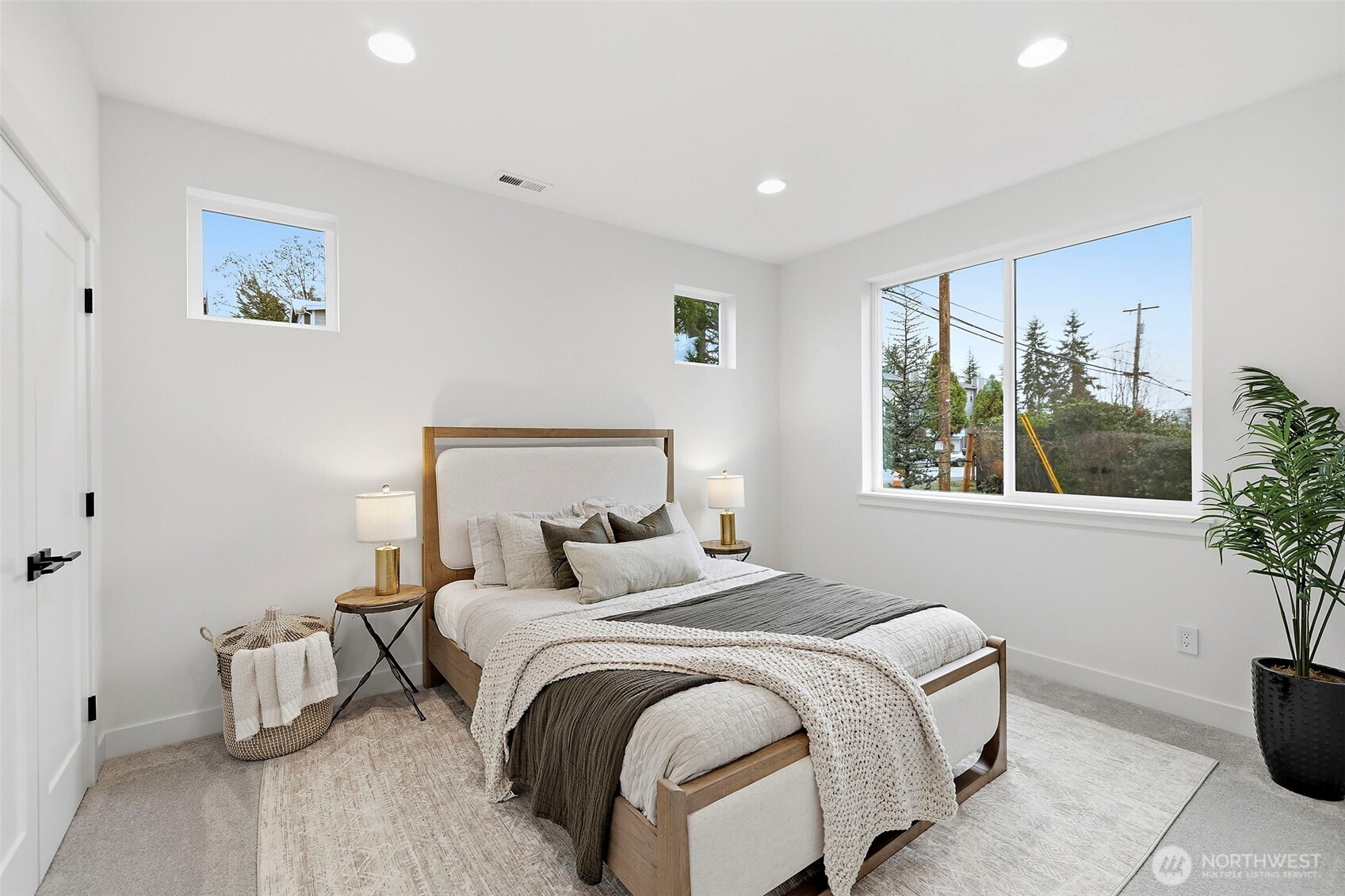 23706 84th Avenue W Edmonds WA 98026