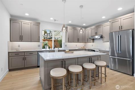 23706 84th Avenue W Edmonds WA 98026