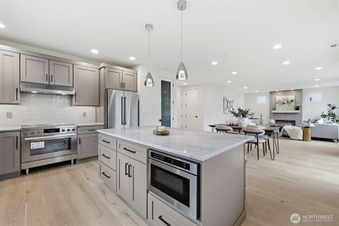 23706 84th Avenue W Edmonds WA 98026