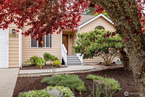 2020 Meadows Lane Anacortes WA 98221