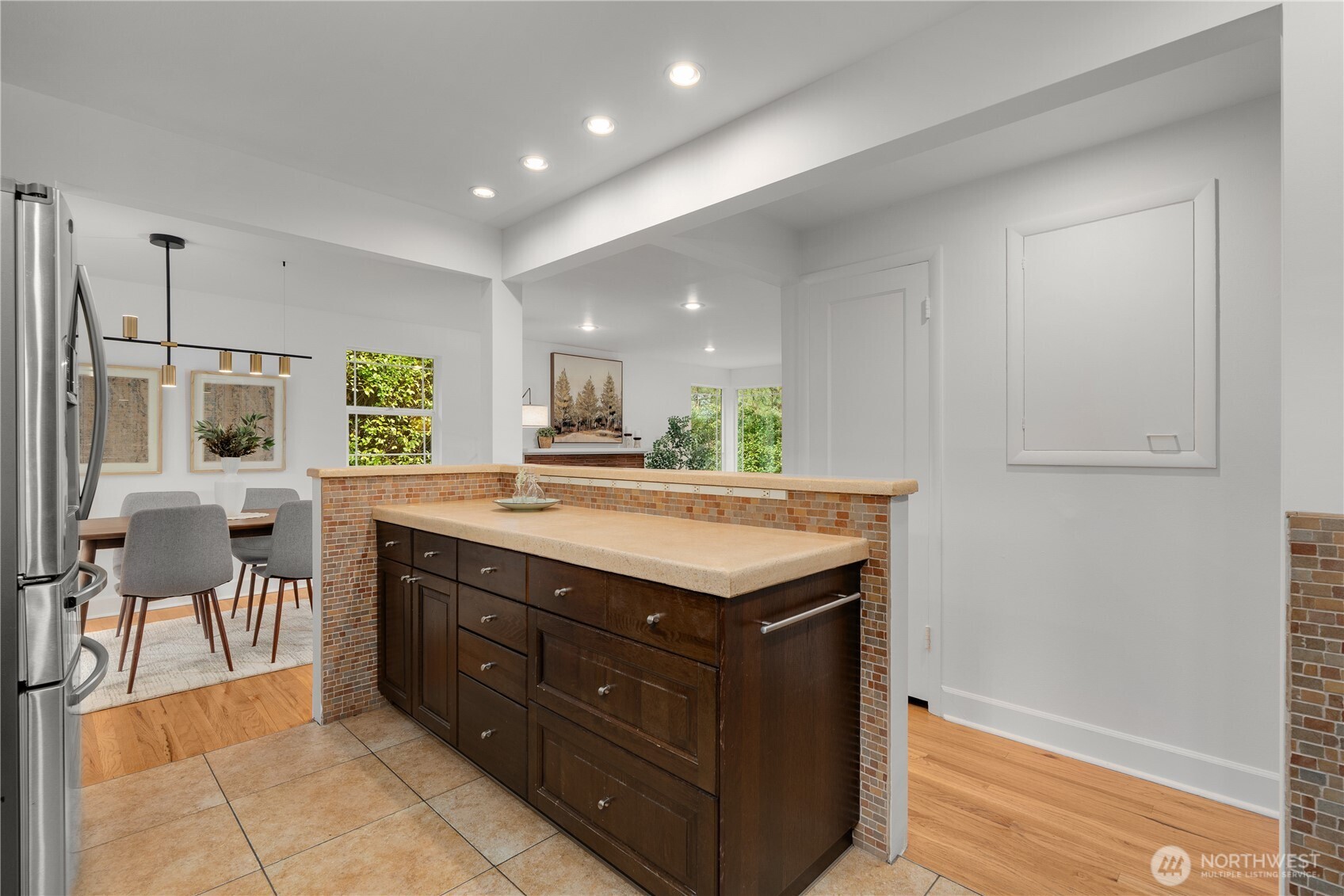11007 Alton Avenue NE Seattle WA 98125