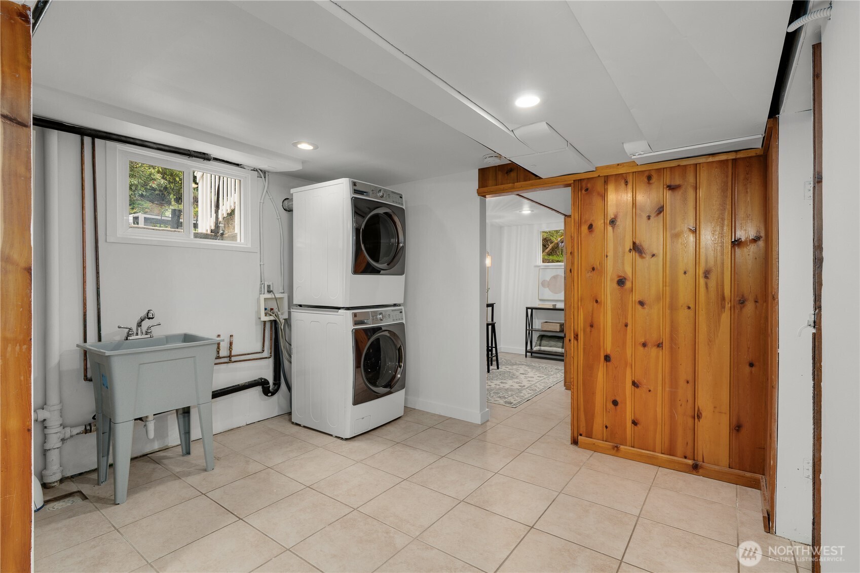 11007 Alton Avenue NE Seattle WA 98125