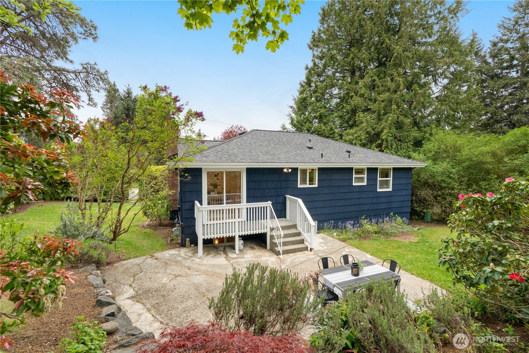 11007 Alton Avenue NE Seattle WA 98125