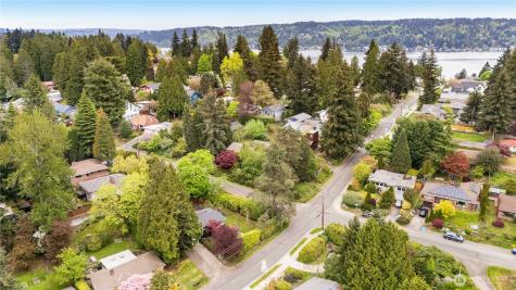 11007 Alton Avenue NE Seattle WA 98125