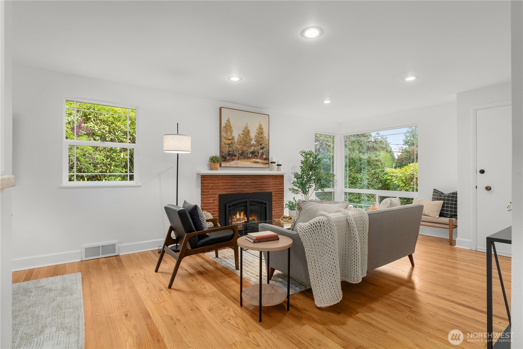 11007 Alton Avenue NE Seattle WA 98125