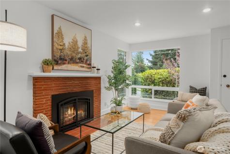 11007 Alton Avenue NE Seattle WA 98125