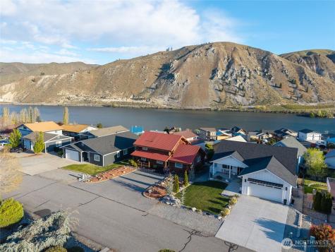 215 W Marine View Place Orondo WA 98843