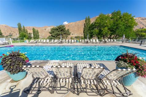 215 W Marine View Place Orondo WA 98843