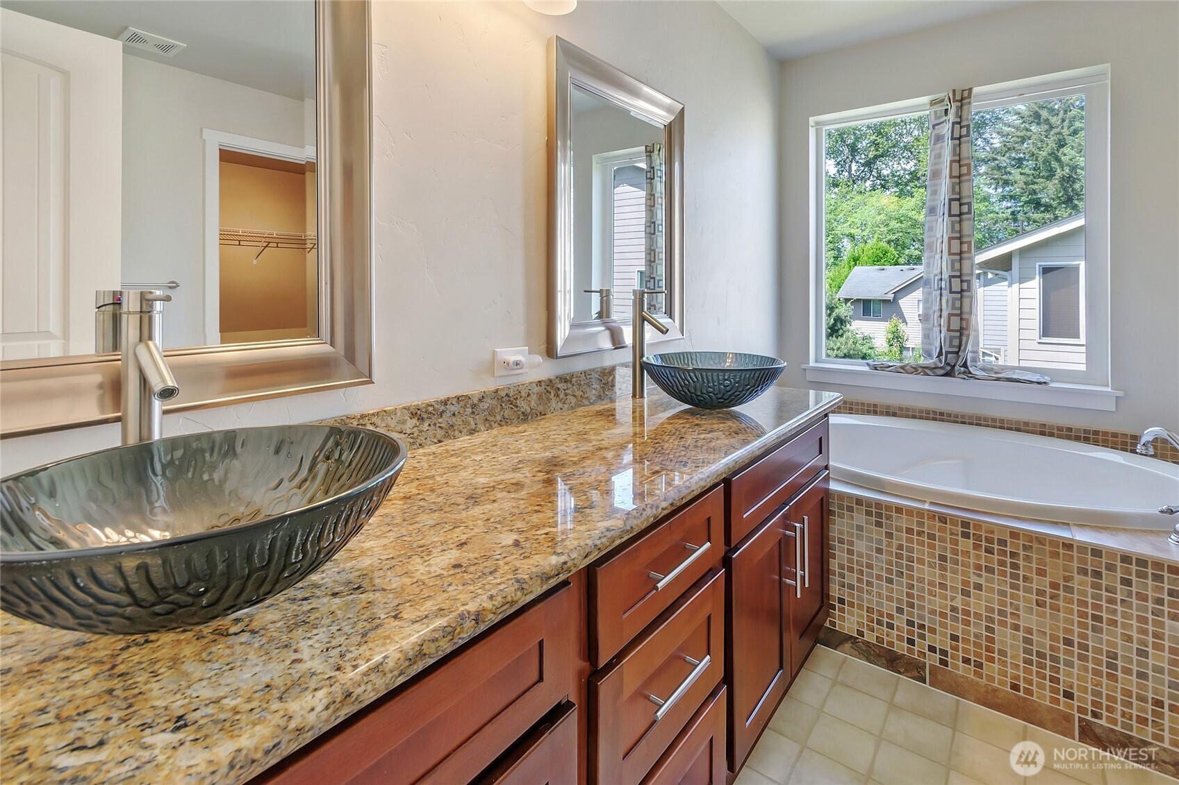3215 Garnet St Street SE Olympia WA 98501