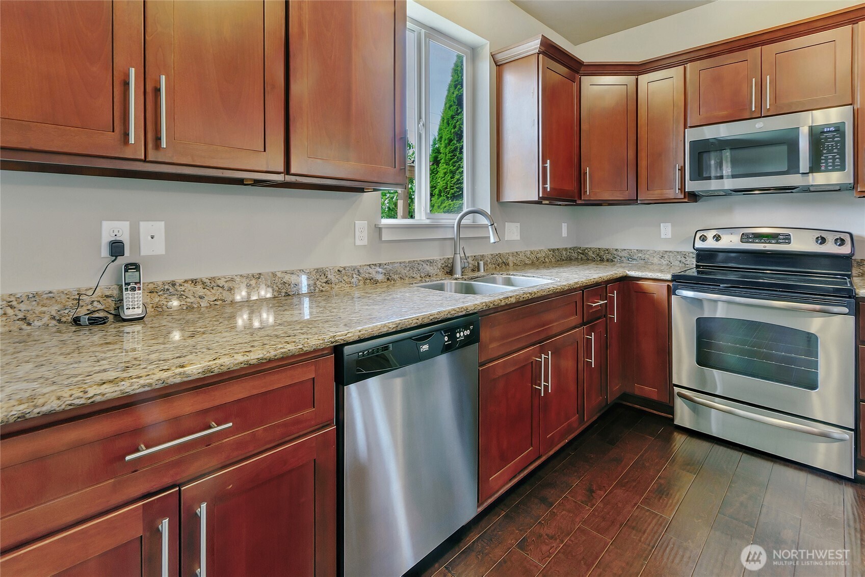 3215 Garnet St Street SE Olympia WA 98501