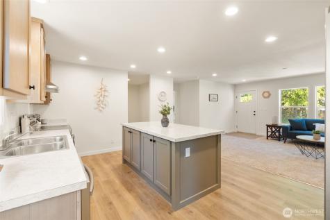 1090 Koontz Road Chehalis WA 98532