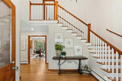 10235 Battle Point Drive NE Bainbridge Island WA 98110