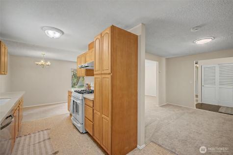 19922 Dayton Avenue N Shoreline WA 98133