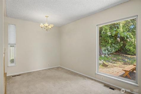 19922 Dayton Avenue N Shoreline WA 98133