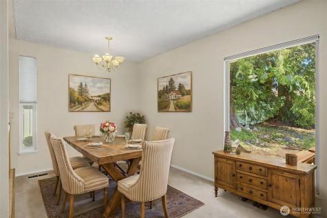 19922 Dayton Avenue N Shoreline WA 98133