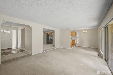 19922 Dayton Avenue N Shoreline WA 98133