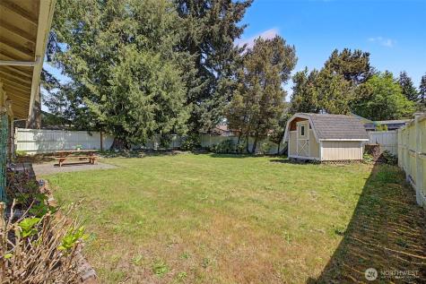 19922 Dayton Avenue N Shoreline WA 98133