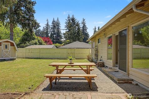 19922 Dayton Avenue N Shoreline WA 98133