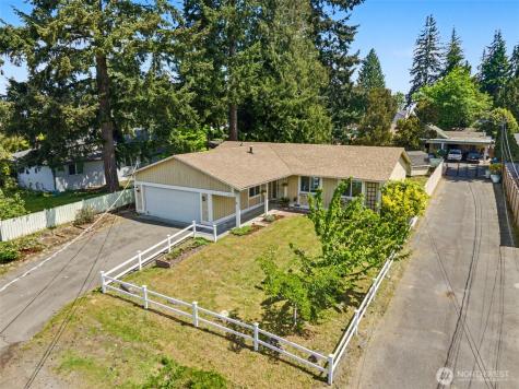 19922 Dayton Avenue N Shoreline WA 98133