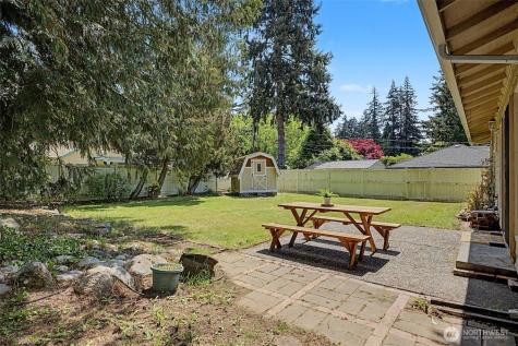 19922 Dayton Avenue N Shoreline WA 98133