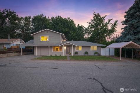 24 Hadley Street NE East Wenatchee WA 98802