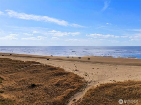 31302 J Place Ocean Park WA 98640