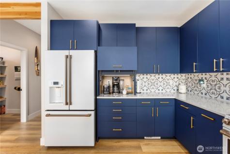 31302 J Place Ocean Park WA 98640