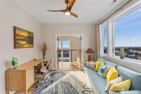 31302 J Place Ocean Park WA 98640