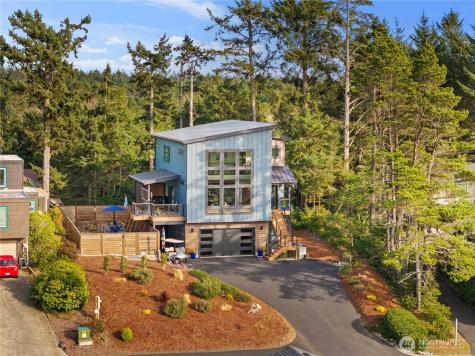 31302 J Place Ocean Park WA 98640