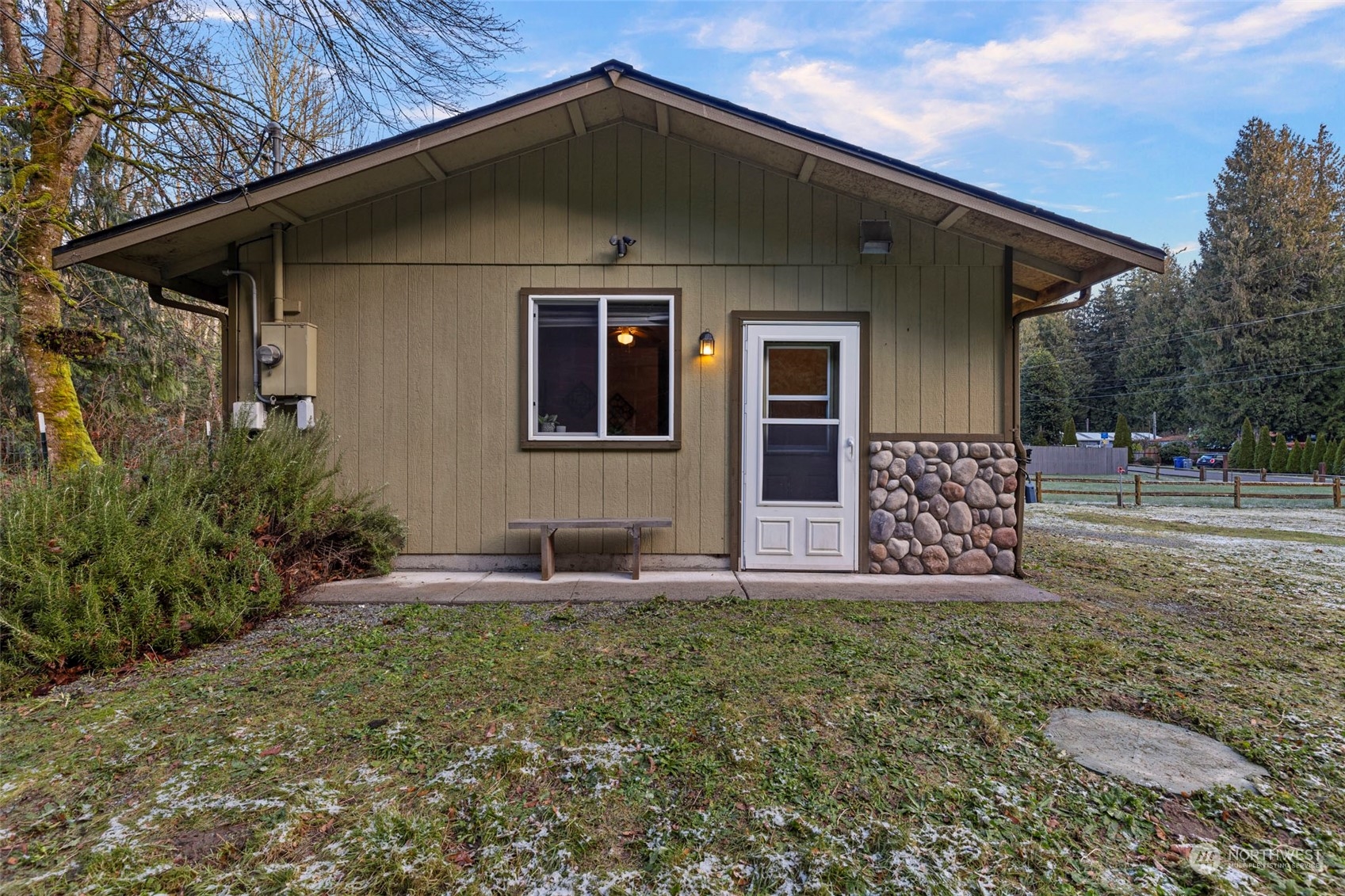 2792 El Camano Street Camano Island WA 98282