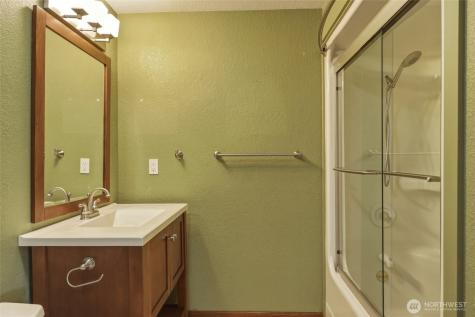 4295 Bush Mountain Drive SW Tumwater WA 98512