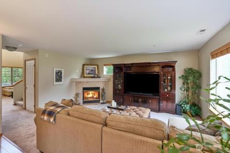 16637 SE 261st Street Covington WA 98042