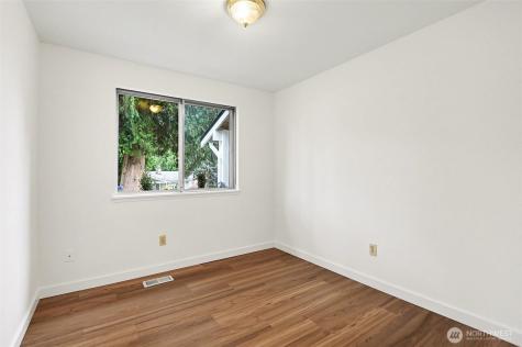 20224 11th Drive SE Bothell WA 98012