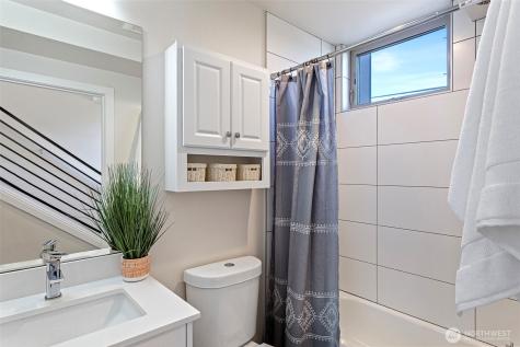 1827 NW 85th Street Seattle WA 98117