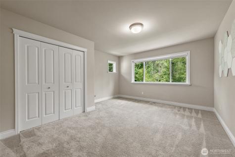 8816 140th Avenue SE Newcastle WA 98059