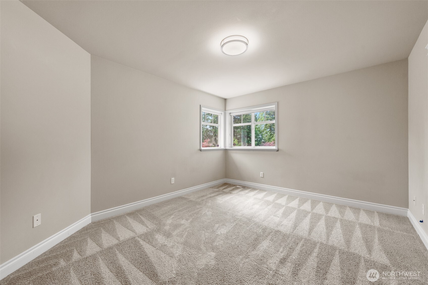8816 140th Avenue SE Newcastle WA 98059