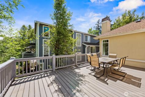 8816 140th Avenue SE Newcastle WA 98059