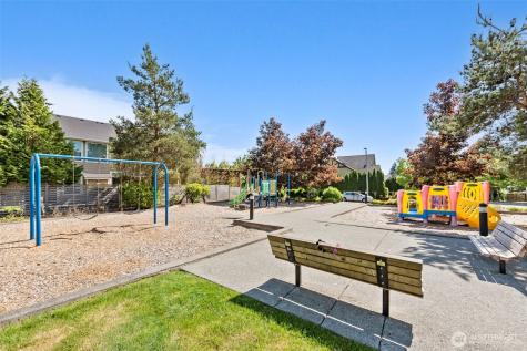 8816 140th Avenue SE Newcastle WA 98059