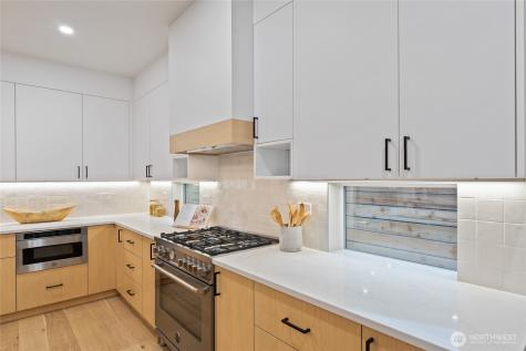 12426 NE 90th Street Kirkland WA 98033