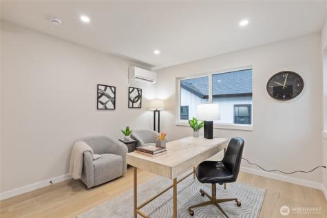 12426 NE 90th Street Kirkland WA 98033