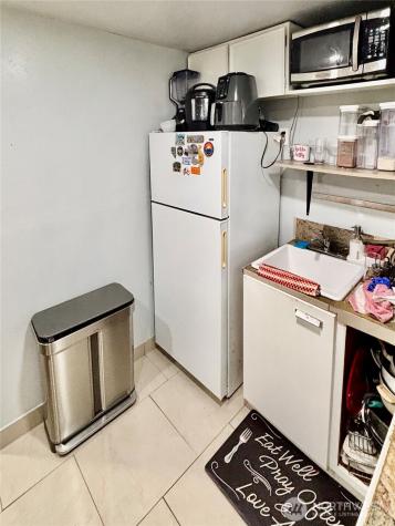 12221 94th Place NE Kirkland WA 98034