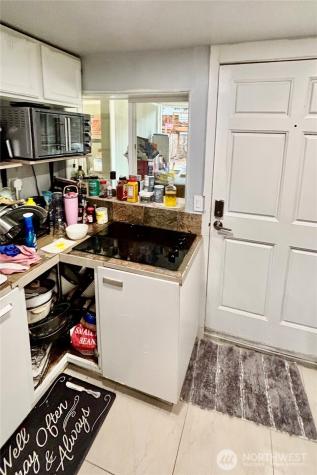 12221 94th Place NE Kirkland WA 98034