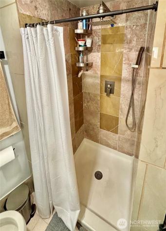 12221 94th Place NE Kirkland WA 98034