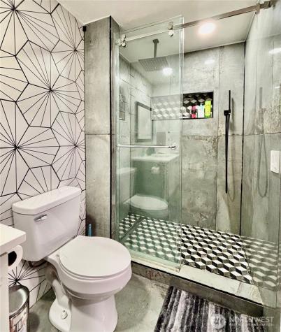 12221 94th Place NE Kirkland WA 98034